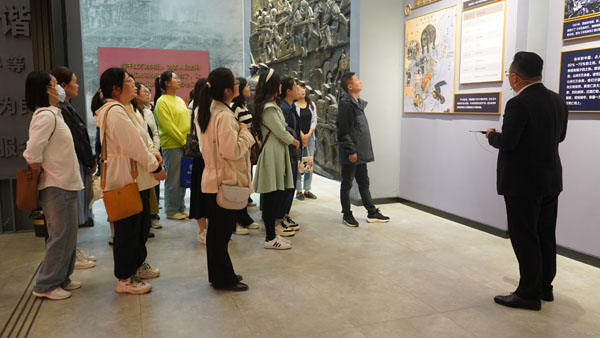 DSC09425.jpg DSC09425.jpg